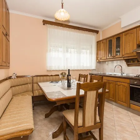 Apartman Jasminka Апартаменты *